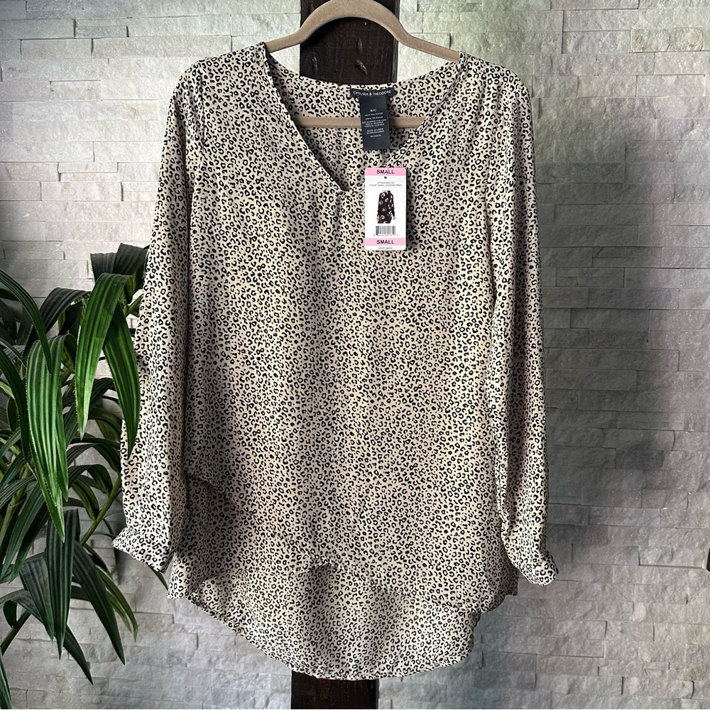 Chelsea & Theodore Animal Small Leopard Print Tan Black Blouse Size Small NWT